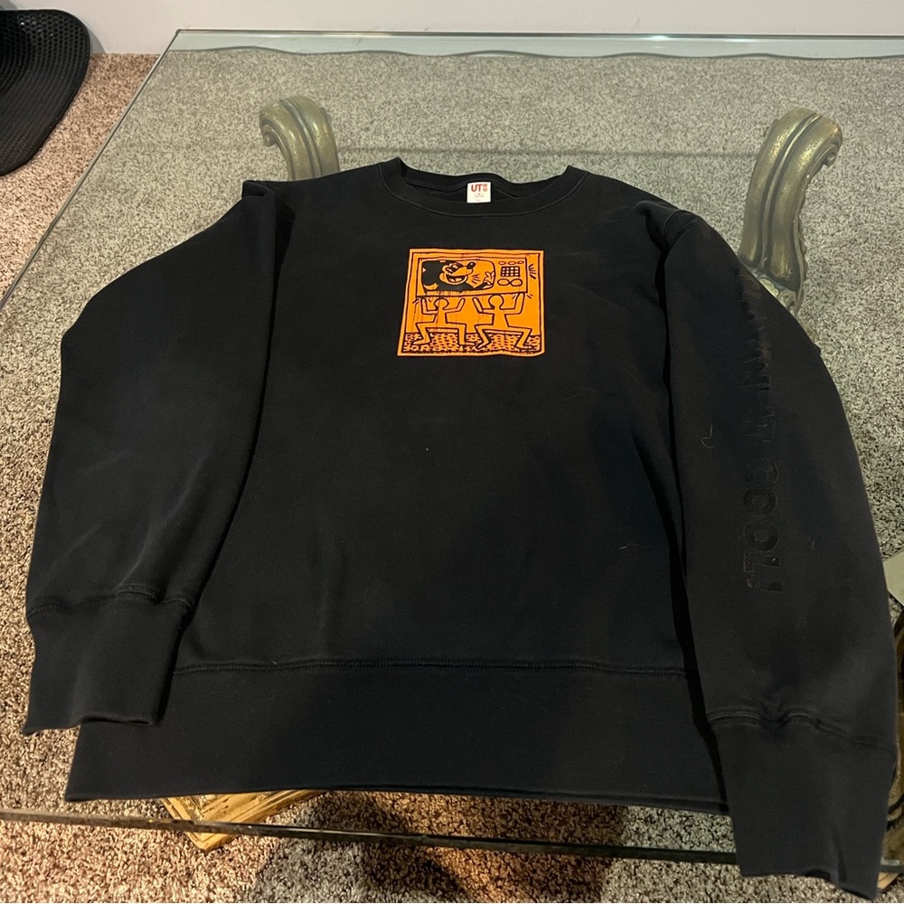 Uniqlo x Disney Crewneck